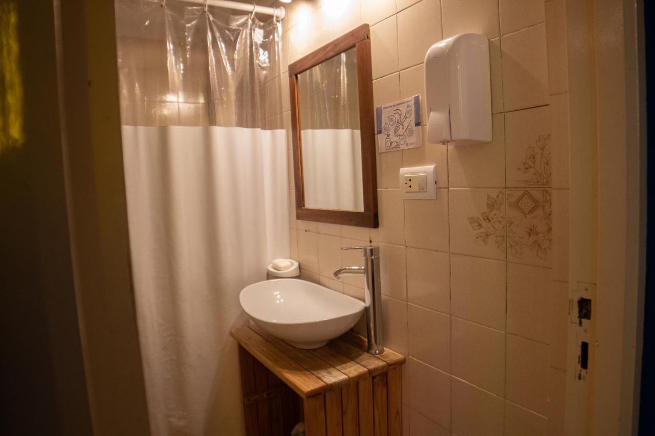 Pinamar Hostel Casa De Verano Экстерьер фото