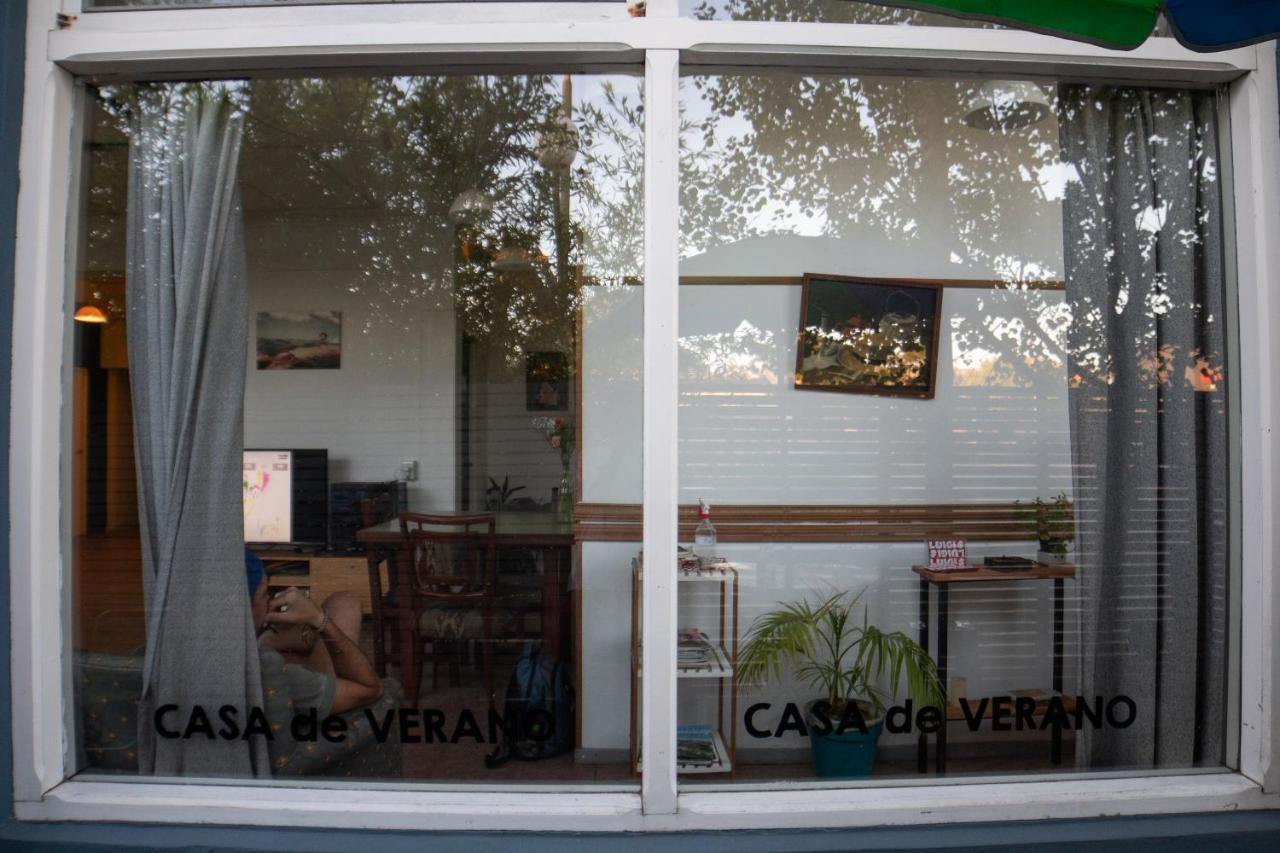 Pinamar Hostel Casa De Verano Экстерьер фото