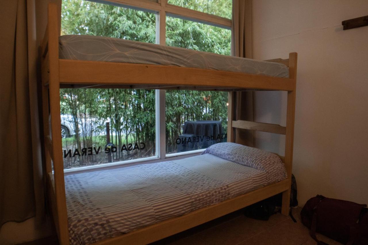 Pinamar Hostel Casa De Verano Экстерьер фото